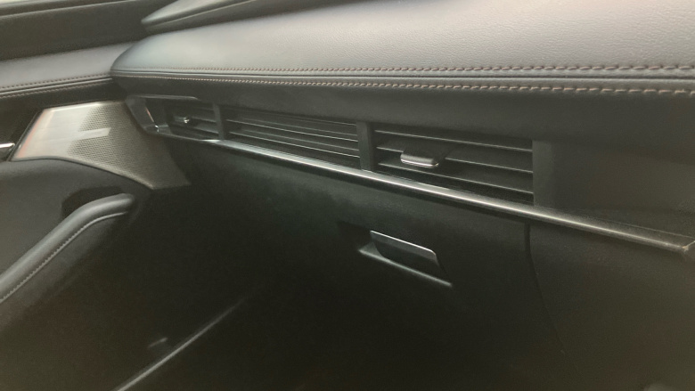 Mazda 3 2.5 e-Skyactiv G MHEV [140] Exclusive-Line 5dr Petrol Hatchback